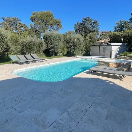 Mediterraneenne Avec Piscine Et Jardin *