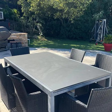Mediterraneenne Avec Piscine Et Jardin