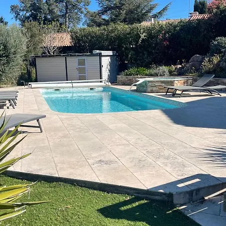 Méditerranéenne Avec Piscine Et Jardin Villa Fréjus