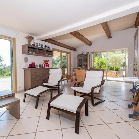 Mediterraneenne Avec Piscine Et Jardin *