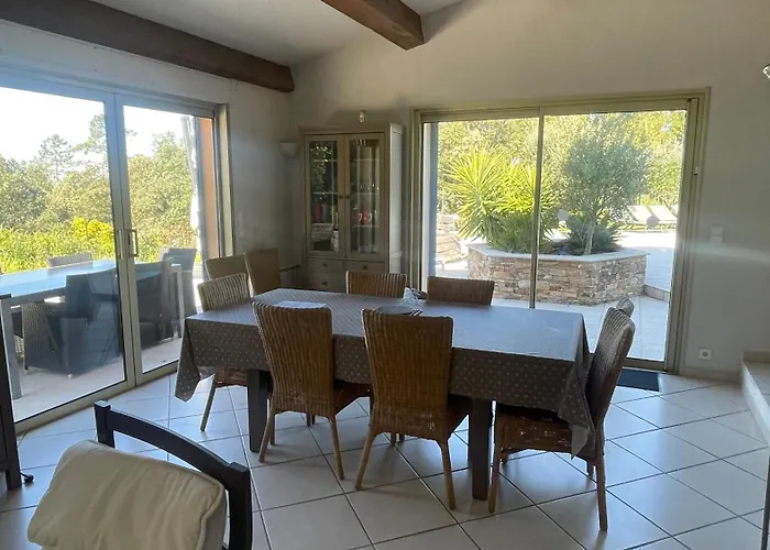 빌라 Mediterraneenne Avec Piscine Et Jardin *